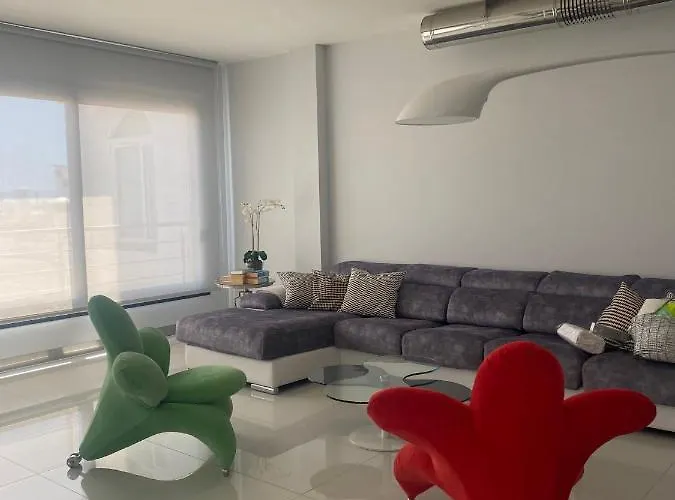 Casa Clock House Banus 公寓 马尔韦利亚