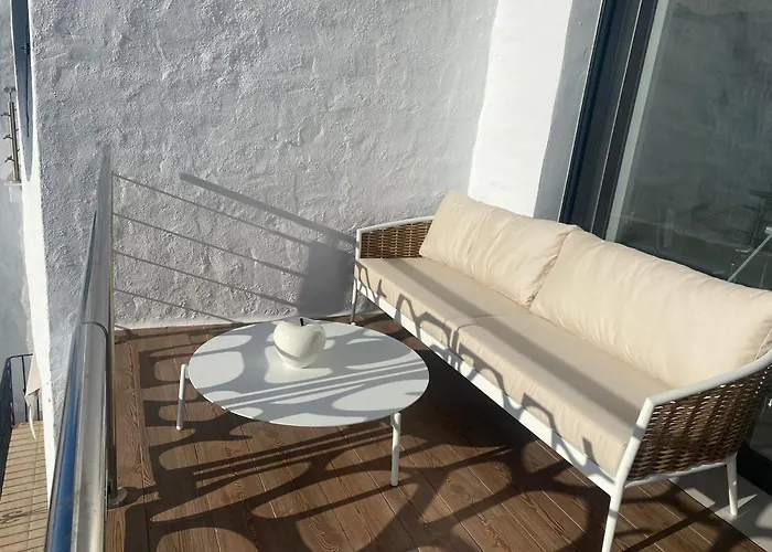 Casa Clock House Banus 马尔韦利亚